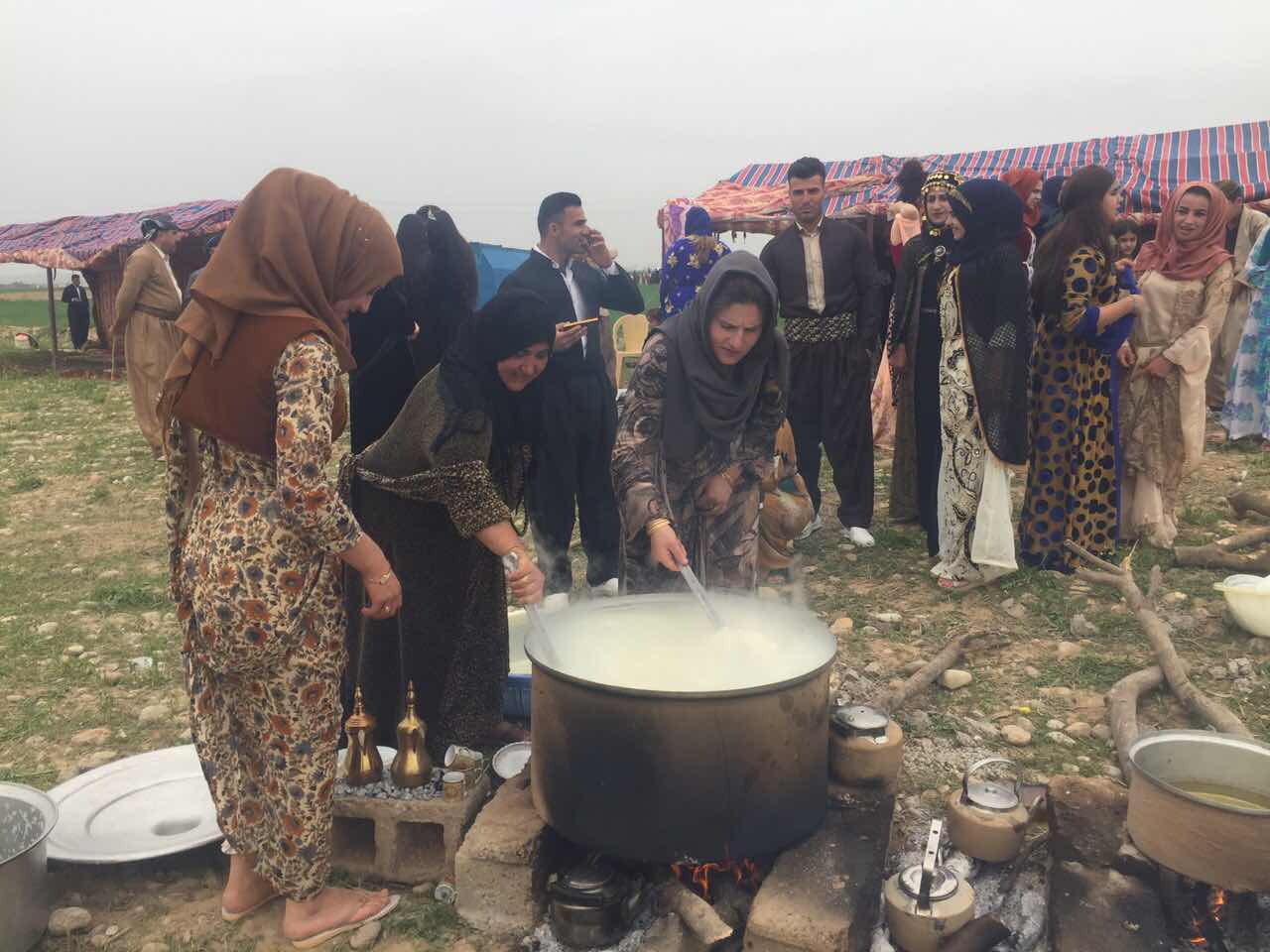 به‌ وێنه‌.. يه‌كه‌م فێستيڤاڵى كه‌لارى كۆن ببينه‌